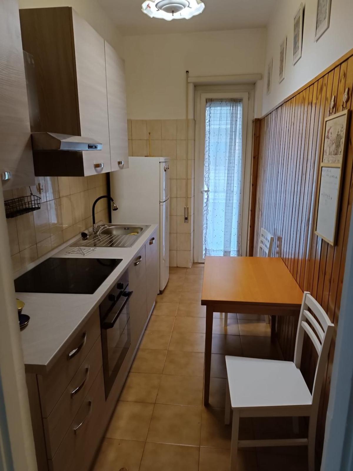 Spacious - Lori House -1bus To Piazza Venezia- Apartment